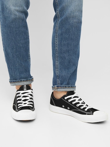 Bianco Sneakers in Black: front
