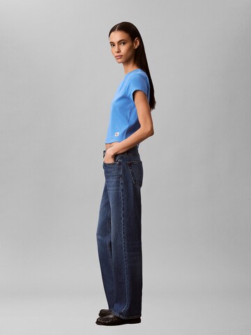 T-shirt Calvin Klein Jeans en bleu