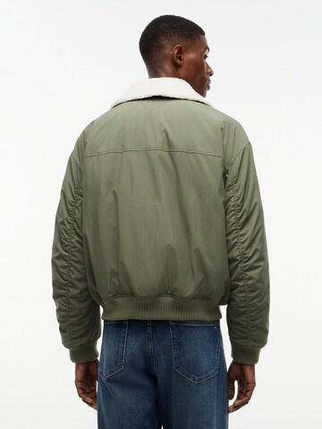 Tommy Jeans - Casaco meia-estação em verde