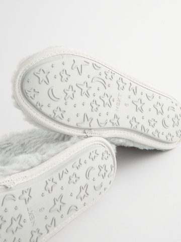 Pantoufle Next en gris