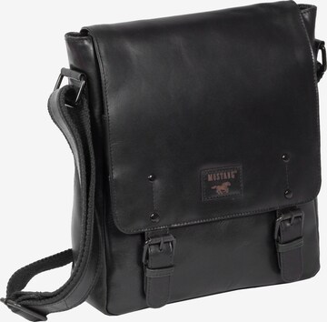 MUSTANG Crossbody Bag in Black