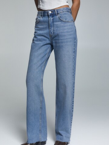 Pull&Bear Loosefit Jeans in Blau