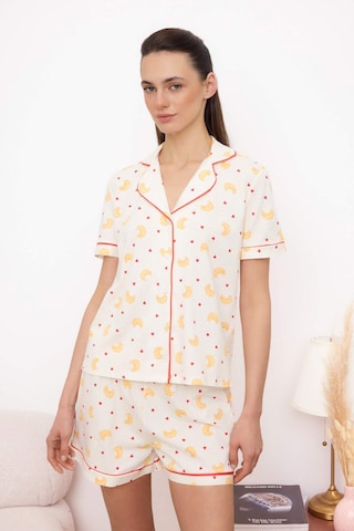 Trendyol - Pijama de pantalón corto en beige: frente