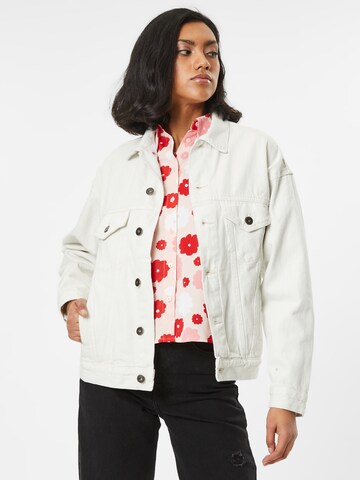 Cotton On Between-Season Jacket in White: front