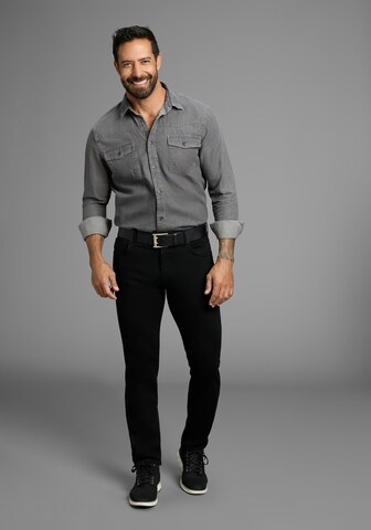 H.I.S EM Regular Jeans in Black