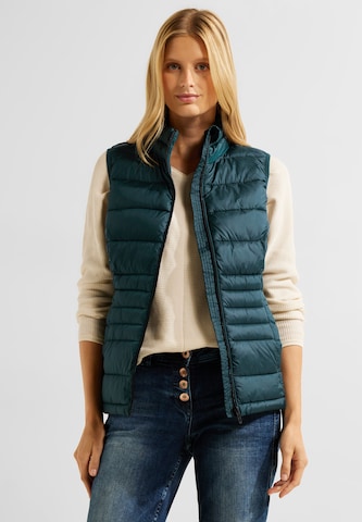 CECIL Vest in Green: front