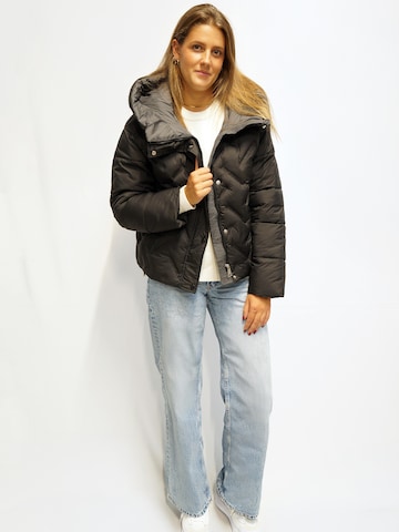 Funk since 1776 Winterjacke in Schwarz