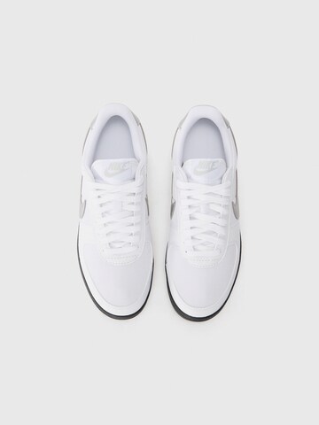Sneaker bassa 'FIELD GENERAL' di Nike Sportswear in bianco