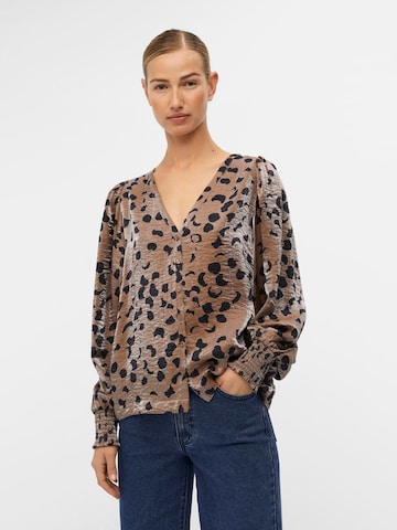 OBJECT - Blusa 'Omika' en marrón: frente