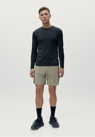 T-Shirt 'Kilux' Born Living Yoga en gris