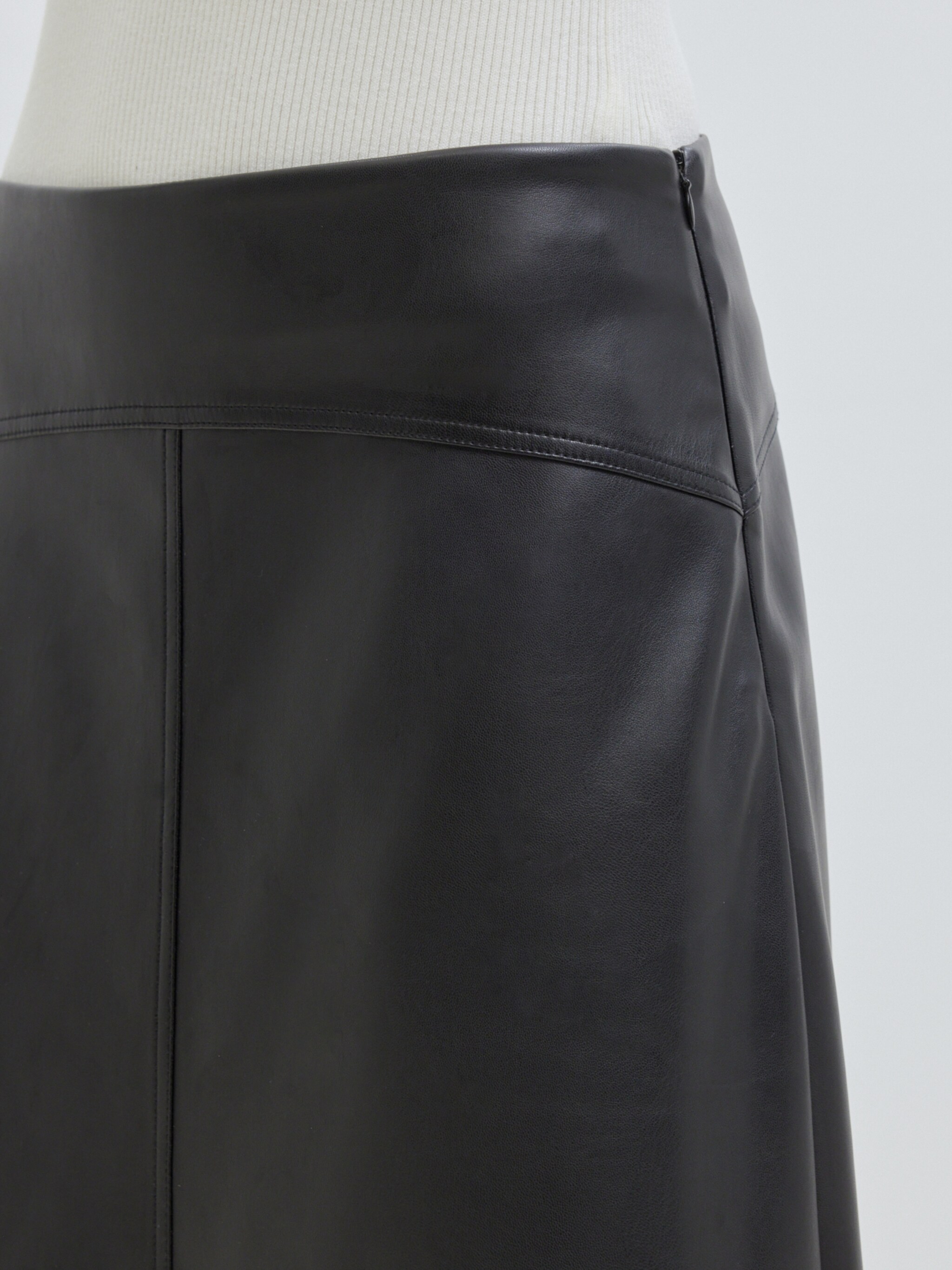 EDITED Produits Jupe 'Larissa' noir