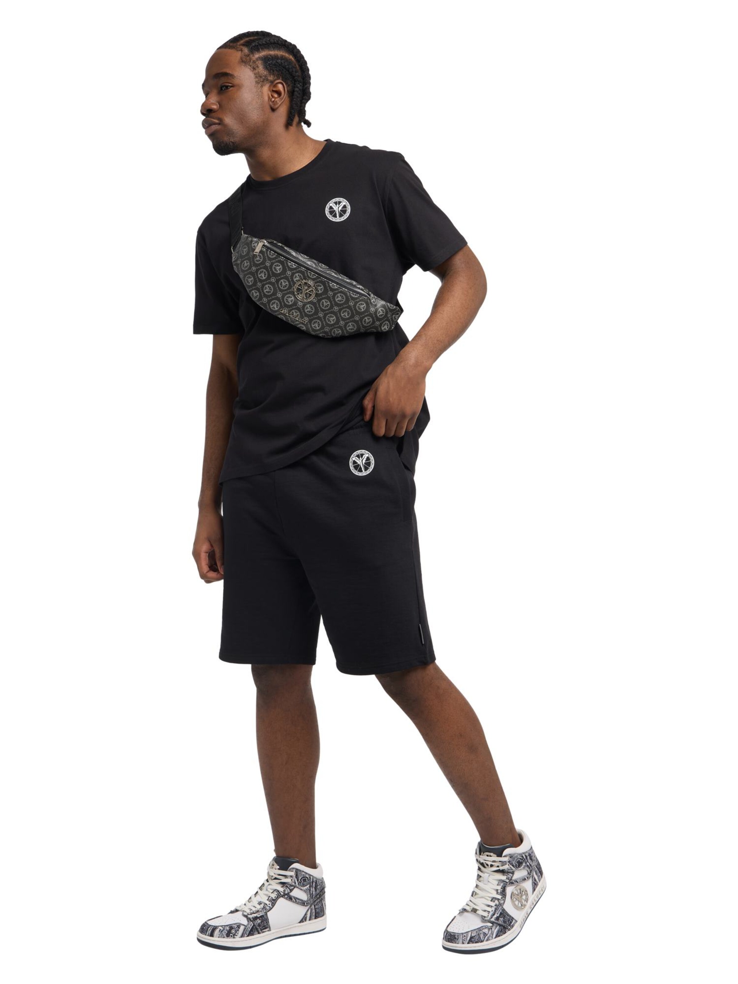 Regular Pantalon Carlo Colucci en noir