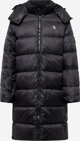 Manteau d’hiver Calvin Klein Jeans en noir : devant