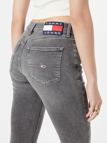 Tommy Jeans Skinny Džíny – šedá