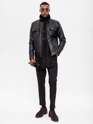 Antioch Between-season jacket in Black