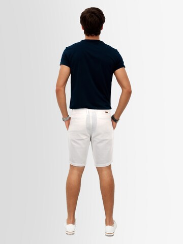 Regular Pantalon 'B799 ' INDICODE en blanc