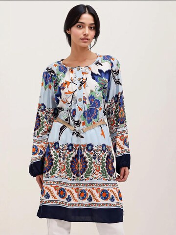 Bigdart Dress in Blue: front