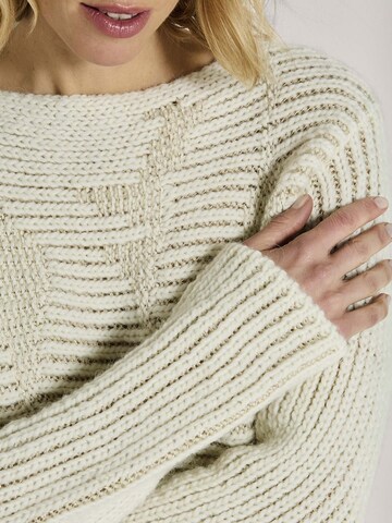 Pull-over MADELEINE en blanc