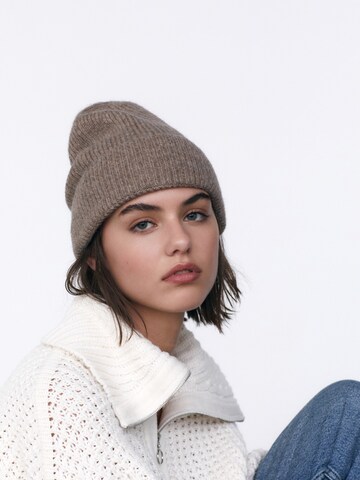 Pull&Bear Hue i beige