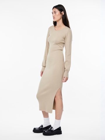 PIECES Knitted dress 'Dicte' in Beige