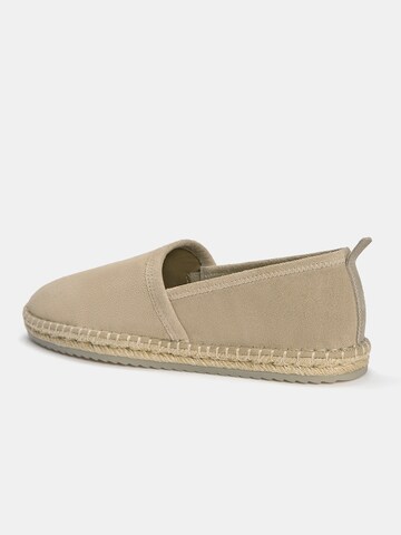 Chaussure basse Pull&Bear en beige