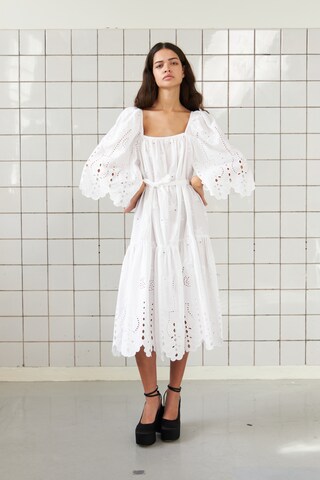 Robe Stella Nova en blanc