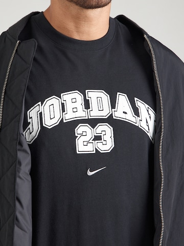 Tricou de la Jordan pe negru