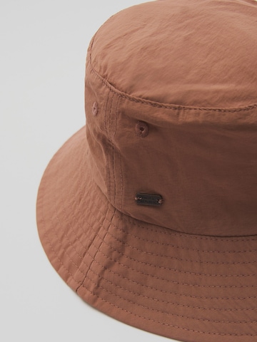 Pull&Bear Hat in Brown