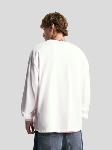Maglietta di Bershka in bianco