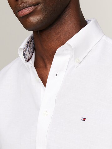 TOMMY HILFIGER Regular fit Button Up Shirt in White