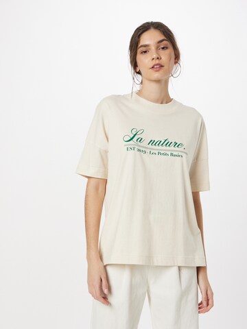 T-shirt Les Petits Basics en beige : devant