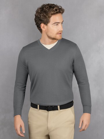 Pull-over GIESSWEIN en gris