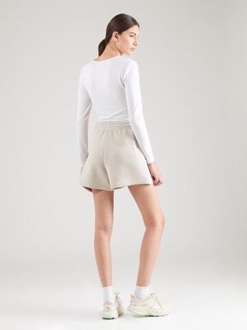 4F Regular Sports trousers in Beige