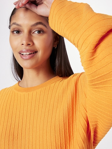 Gestuz Sweater 'Alia' in Orange