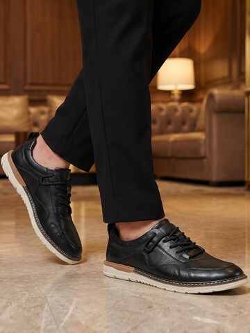ALLTHEMEN Schnürschuh 'Tritt'‌‌‌‌ in Schwarz