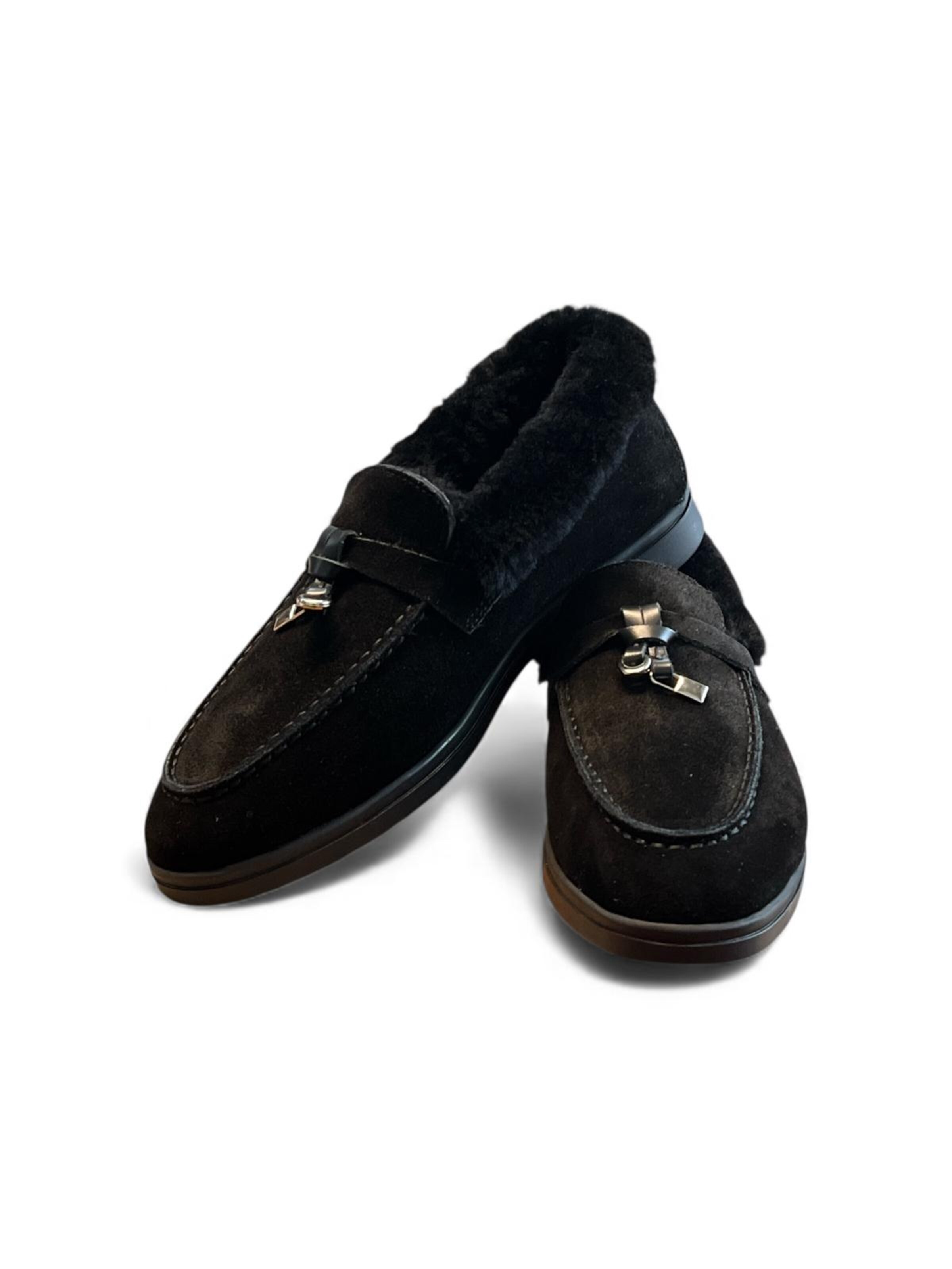 Begoria Slippers 'Suede' in Black