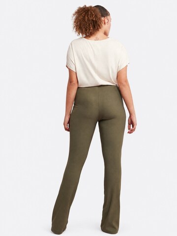 Pantaloni di Ethiquet in verde