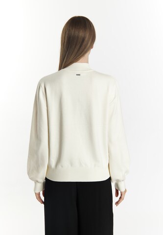 DreiMaster Klassik Sweater in White