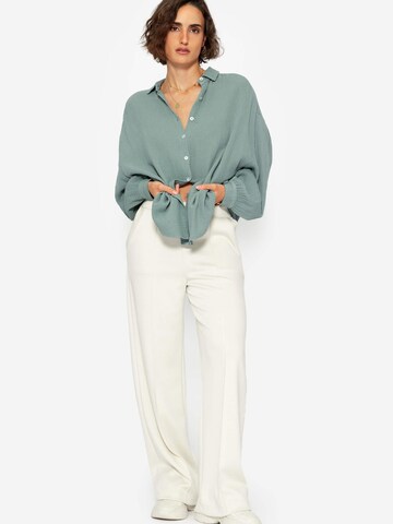 SASSYCLASSY Bluse 'kürzere Variante' in Grün