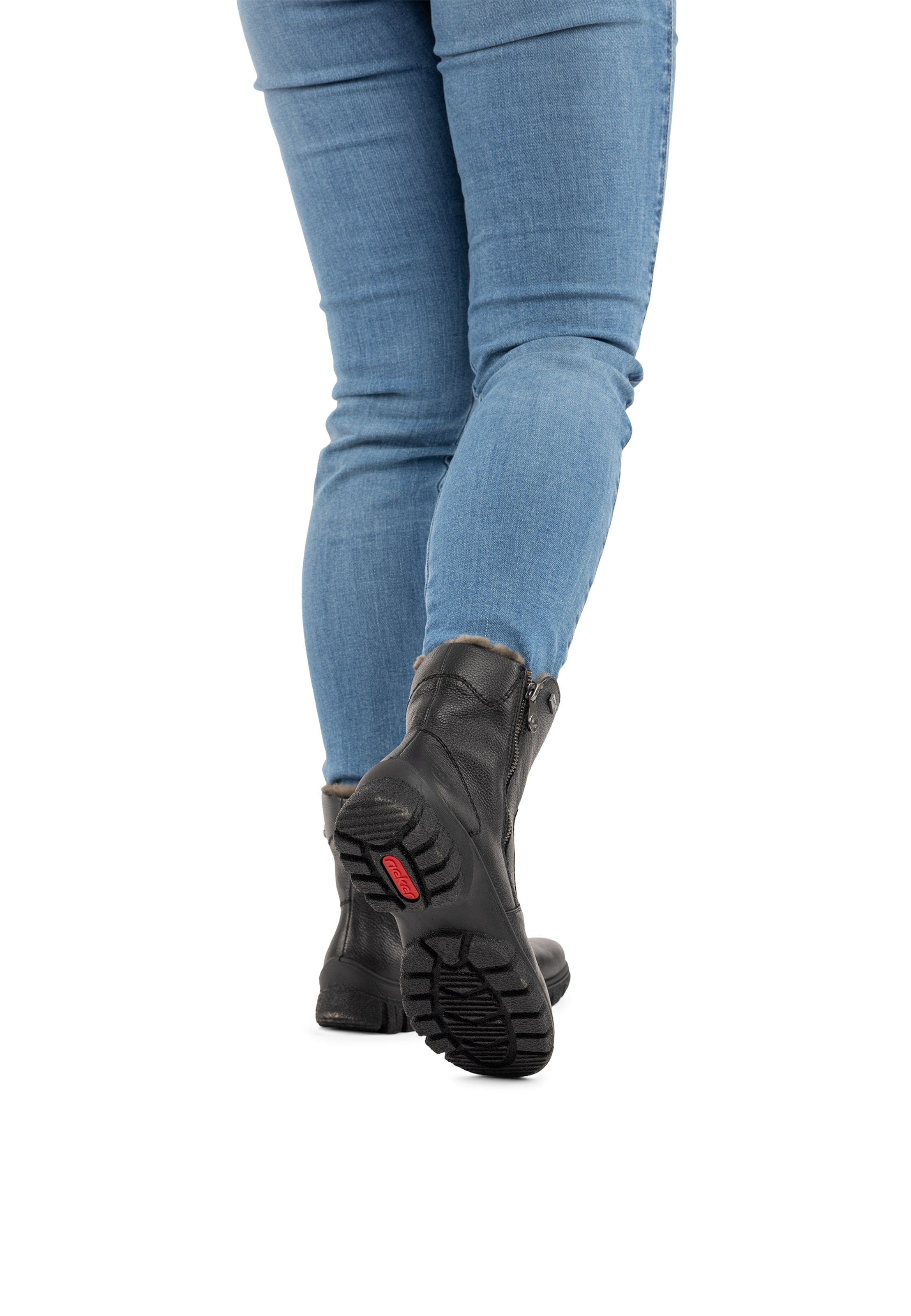 Bottines Rieker en noir : devant