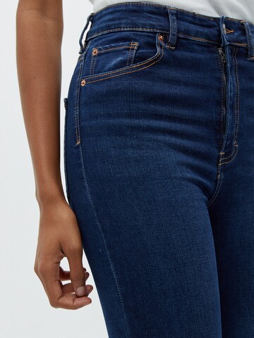 Pull&Bear Skinny Jeans in Blau