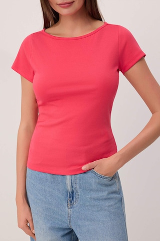 Trendyol Shirt in Pink