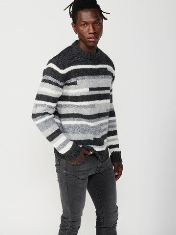 KOROSHI Sweater in Grey