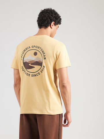 COLUMBIA - Camiseta 'CSC™' en amarillo: frente