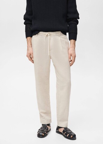 MANGO MAN Regular Pleat-front trousers 'Romelino' in Beige: front