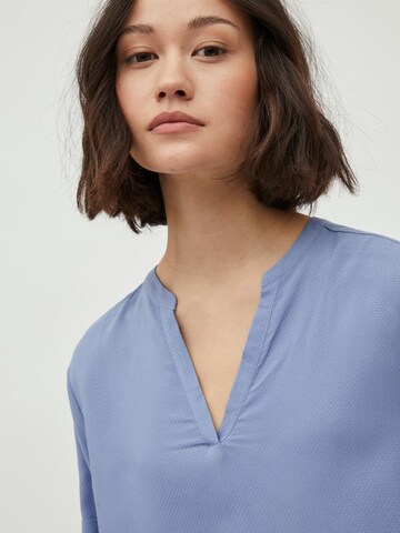 VILA Blouse 'Roma' in Blue