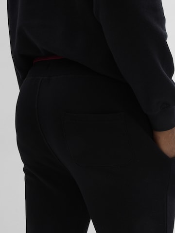bonprix Regular Hose in Schwarz