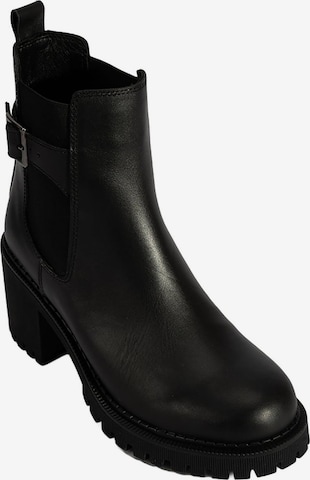 Desa Boots 'Stiefeletten' in Black: front