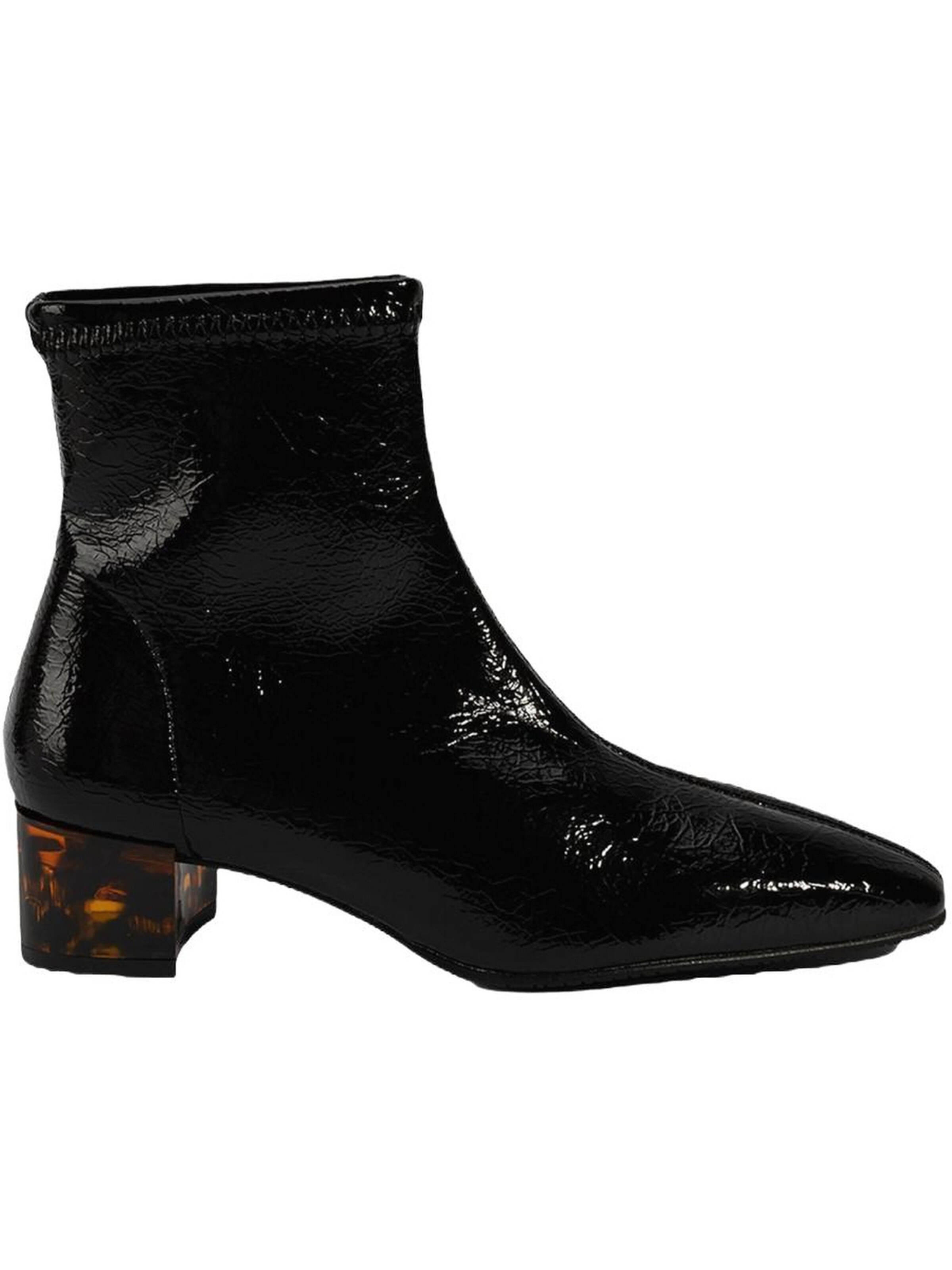 Desa Boots in Black