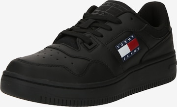 Baskets basses 'RETRO BASKET ESS MEG 3A3' Tommy Jeans en noir : devant